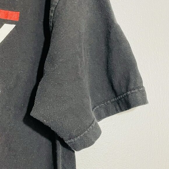 Hello Kitty Gang Tshirt Men Women Size XL Logo Cat Kitten Animation Japan Iconic - Picture 10 of 12